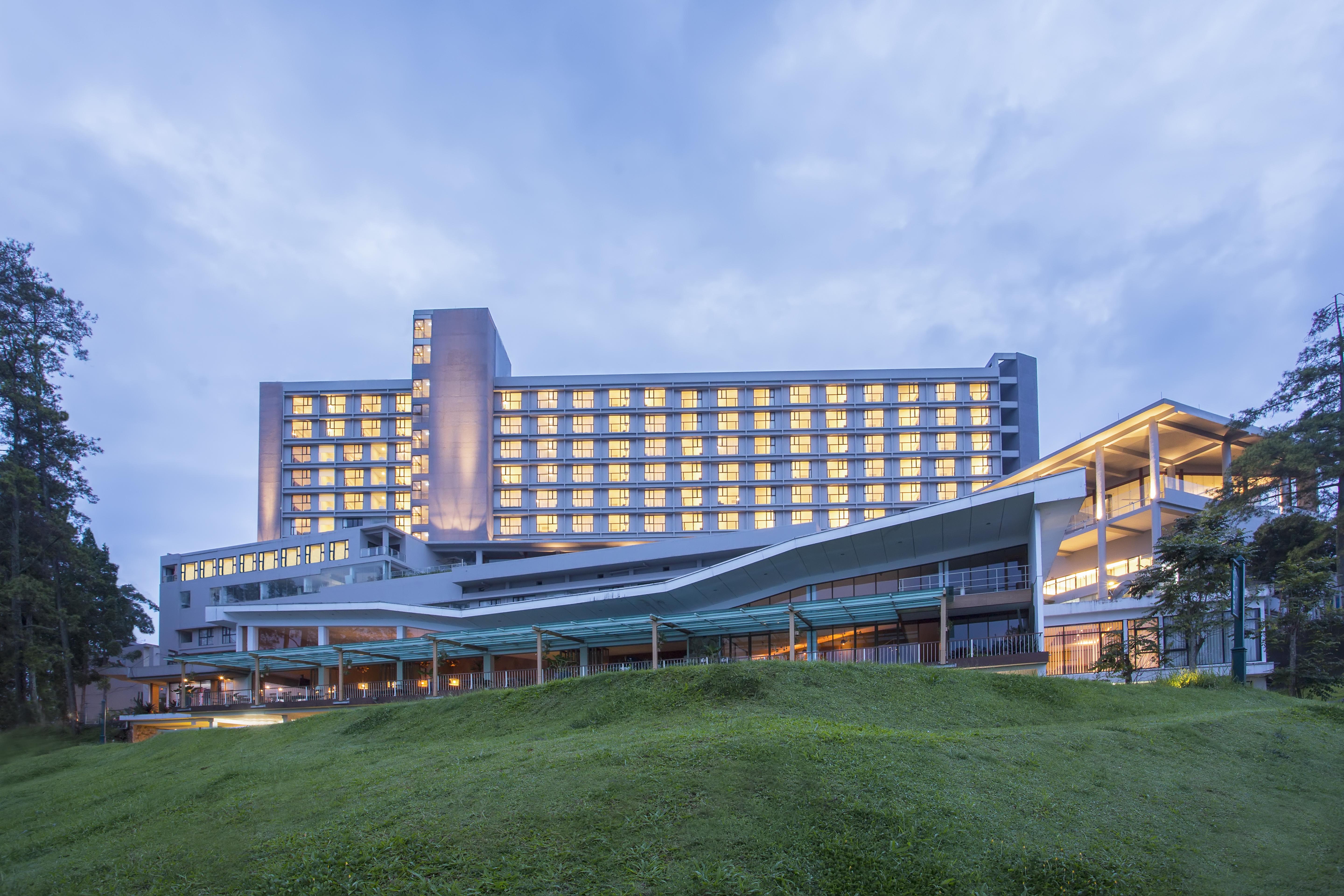 Swiss-Belresort Dago Heritage Бандунг Екстер'єр фото